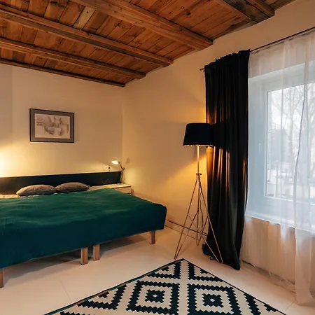 Mighty Squirrel Daire