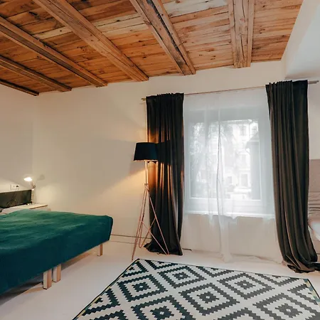 דירה Mighty Squirrel